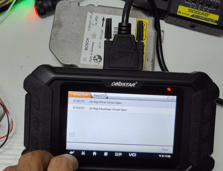 ford airbag reset by obdstar godiag gt105 obd2 cable 4